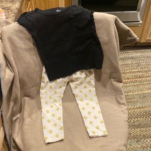 Sz. 24 months glittery outfit